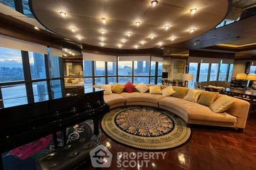 2 Bedroom Condo for rent in Silom, Bangkok near BTS Saphan Taksin