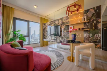 1 Bedroom Condo for sale in Bukkhalo, Bangkok near BTS Pho Nimit