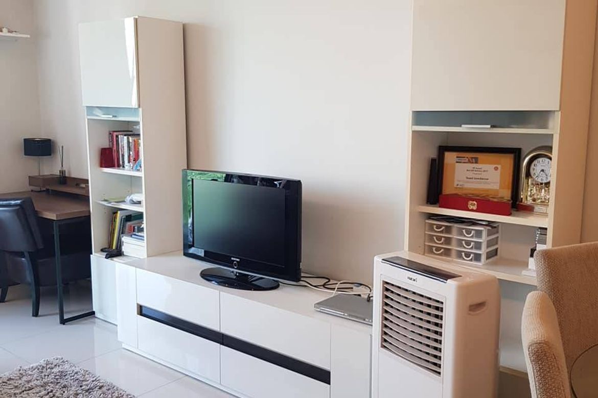 Pathum Wan, Bangkok - Photo 2