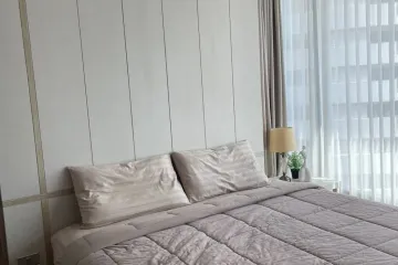 1 Bedroom Condo for rent in The Lumpini 24, Khlong Tan, Bangkok near BTS Phrom Phong