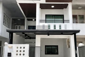 3 Bedroom Townhouse for sale in Bodinthraraksa 4, Tha Raeng, Bangkok