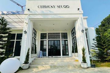 2 Bedroom Commercial for rent in Samrong Nuea, Samut Prakan near BTS Bearing