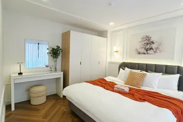 2 Bedroom Condo for sale in Grand Park Town Building C, Wang Thonglang, Bangkok near MRT Huai Khwang
