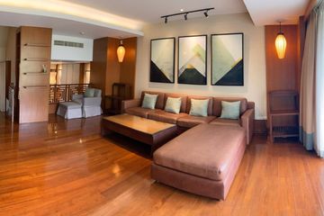 3 Bedroom House for rent in Khlong Tan Nuea, Bangkok