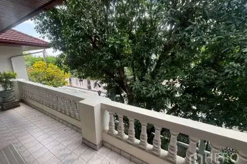 4 Bedroom House for sale in Suan Luang, Bangkok
