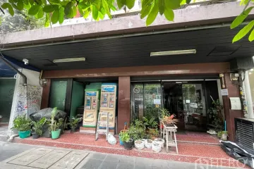20 Bedroom Commercial for rent in Khlong Tan, Bangkok near BTS Thong Lo