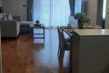 2 Bedroom Apartment for rent in Piya Apartment Sukkhumvit 15, Khlong Toei Nuea, Bangkok near Airport Rail Link Makkasan