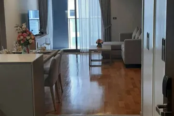 2 Bedroom Apartment for rent in Piya Apartment Sukkhumvit 15, Khlong Toei Nuea, Bangkok near Airport Rail Link Makkasan