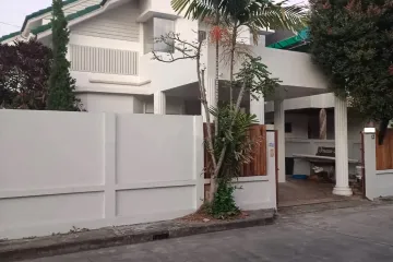 3 Bedroom House for rent in Baan Nuntima, San Phak Wan, Chiang Mai