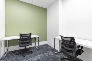Office for rent in Khlong Toei Nuea, Bangkok near BTS Asoke