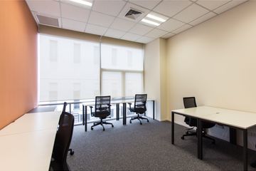Office for rent in Chatuchak, Bangkok near MRT Phaholyothin 24