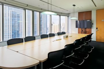 Office for rent in Lumpini, Bangkok near BTS Ploen Chit