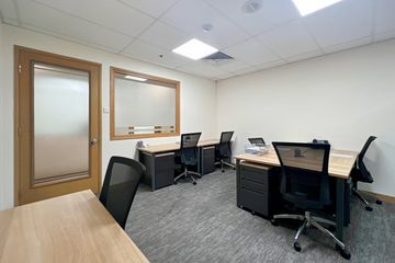 Office for rent in Si Phum, Chiang Mai