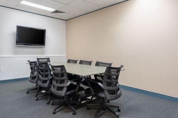 Office for rent in Bang Na, Bangkok near BTS Bang Na