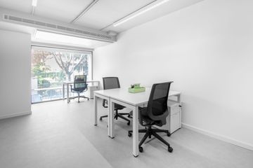 Office for rent in Thung Wat Don, Bangkok near BTS Sueksa Witthaya