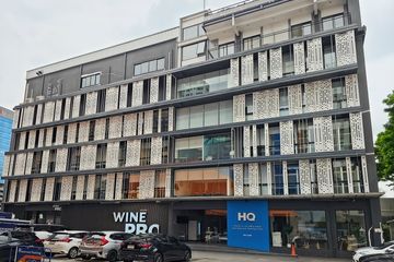 Office for rent in Khlong Tan, Bangkok near BTS Phrom Phong