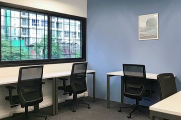 Office for rent in Silom, Bangkok near BTS Surasak