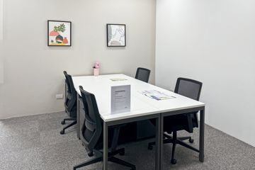 Office for rent in Bang Kaeo, Samut Prakan