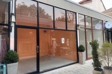 Commercial for rent in Suthep, Chiang Mai