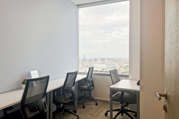 Office for rent in Silom, Bangkok near BTS Saint Louis