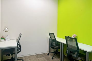 Office for rent in Silom, Bangkok near BTS Saint Louis