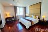2 Bedroom Condo for rent in Piyathip Place, Khlong Tan Nuea, Bangkok near BTS Phrom Phong