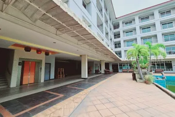 84 Bedroom Apartment for sale in Na Kluea, Chonburi