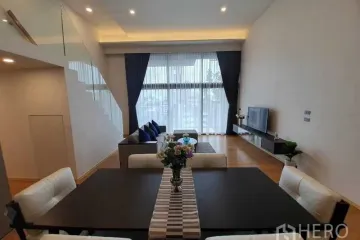 3 Bedroom Condo for rent in Siamese Exclusive Sukhumvit 31, Khlong Toei Nuea, Bangkok near MRT Sukhumvit