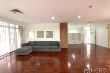 4 Bedroom Condo for rent in T.P.J. Condo, Khlong Tan Nuea, Bangkok near BTS Phrom Phong