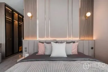 2 Bedroom Condo for rent in Rhythm Ekkamai Estate, Khlong Tan Nuea, Bangkok near BTS Ekkamai