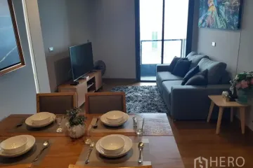 2 Bedroom Condo for rent in The Lumpini 24, Khlong Tan, Bangkok near BTS Phrom Phong