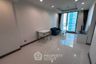 1 Bedroom Condo for rent in Supalai Oriental Sukhumvit 39, Khlong Tan Nuea, Bangkok