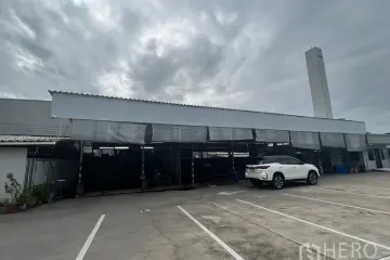 Land for rent in Bang Na, Bangkok near MRT Si Iam