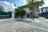 7 Bedroom House for rent in Khlong Tan Nuea, Bangkok