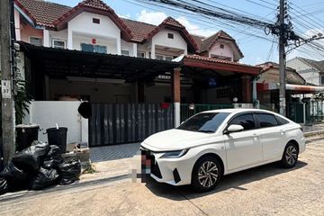 3 Bedroom Townhouse for rent in Wanarom Village, Lam Pla Thio, Bangkok