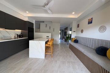 2 Bedroom Townhouse for sale in Bo Phut, Surat Thani