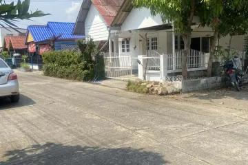 3 Bedroom House for rent in Moo Baan Petchmanee, Pa Daet, Chiang Mai