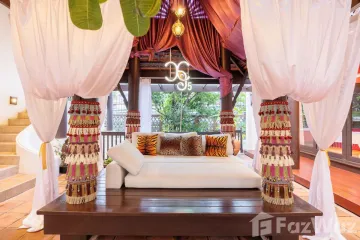 5 Bedroom Villa for rent in Phra Khanong, Bangkok near BTS Phra Khanong