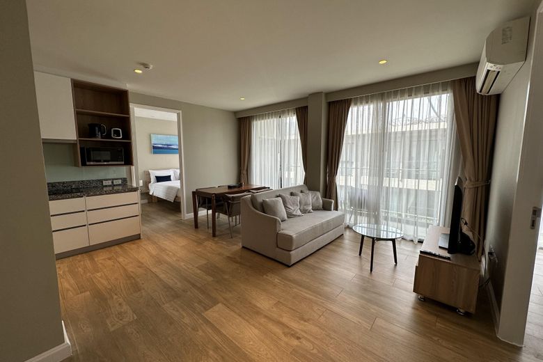 2 Bedroom Condo For Rent