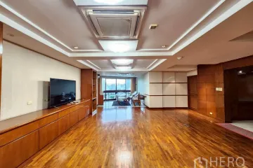 3 Bedroom Condo for rent in President Park Sukhumvit 24, Khlong Tan, Bangkok near MRT Queen Sirikit National Convention Centre
