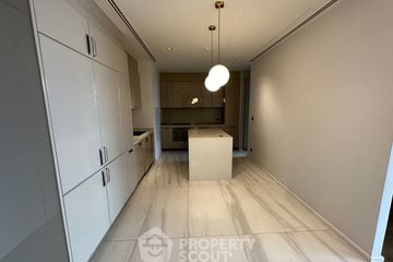 2 Bedroom Condo for sale in Kraam Sukhumvit 26, Khlong Tan, Bangkok near BTS Phrom Phong