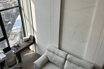 1 Bedroom Condo for rent in Maha Phruettharam, Bangkok near MRT Hua Lamphong