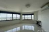 5 Bedroom Condo for sale in Bang Na, Bangkok near BTS Bang Na