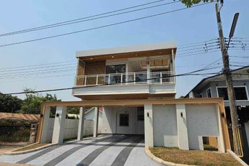 4 Bedroom Villa for sale in Mooban Wangtan, San Phak Wan, Chiang Mai