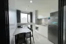 1 Bedroom Condo for rent in Rhythm Sukhumvit 42, Phra Khanong, Bangkok near BTS Ekkamai