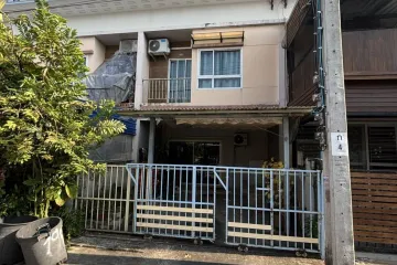 3 Bedroom Townhouse for rent in Villette Lite Pattanakarn 38, Suan Luang, Bangkok