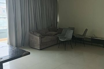 3 Bedroom Condo for rent in Watermark Chaophraya River, Bang Lamphu Lang, Bangkok