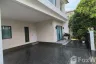 4 Bedroom House for sale in Centro Onnut Suvarnabhumi, Racha Thewa, Samut Prakan near Airport Rail Link Suvarnabhumi