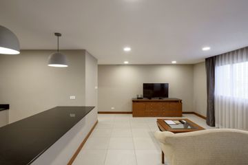 2 Bedroom Apartment for rent in United Tower, Khlong Tan Nuea, Bangkok near BTS Thong Lo