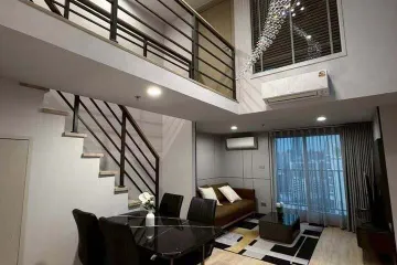 2 Bedroom Condo for rent in Culture Chula, Si Phraya, Bangkok near MRT Sam Yan